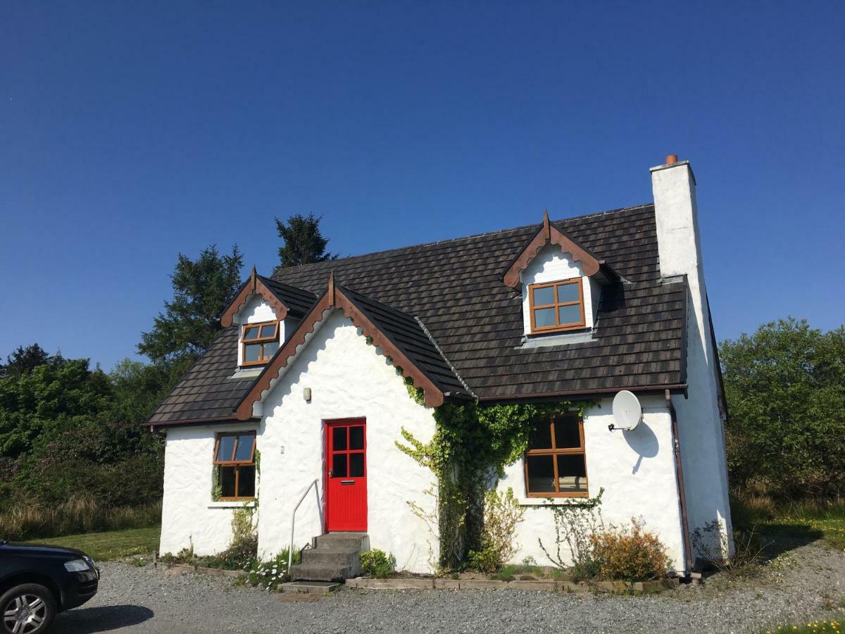 Heatherhill Farm Cottage In Letterfrack Beside Connemara National Park エクステリア 写真